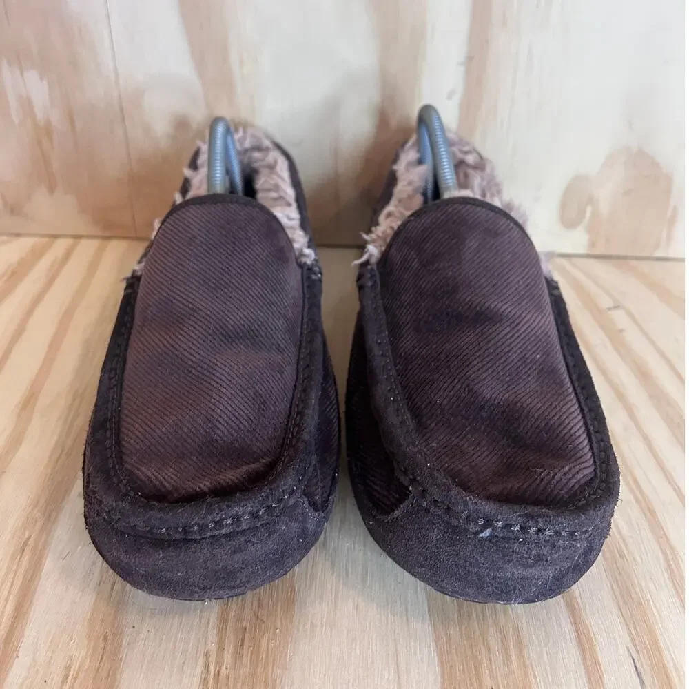 UGG - Ascot Cordury II - Slippers Moccasin - Brown - Men's - 11 - S/N 1125932